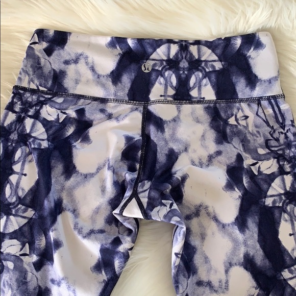 lululemon athletica Pants - Women’s Full Length lululemon Legging Size 6
